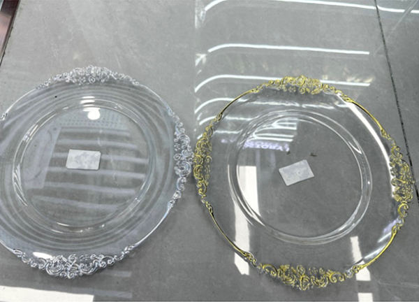 Plastic leaf underplates