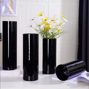 BLACK FLOWER VASES